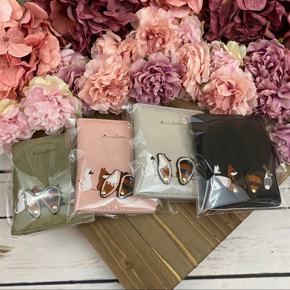 Vegan Leather Fox Rabbit Raccoon Cat Wallet - Picture 13 of 13